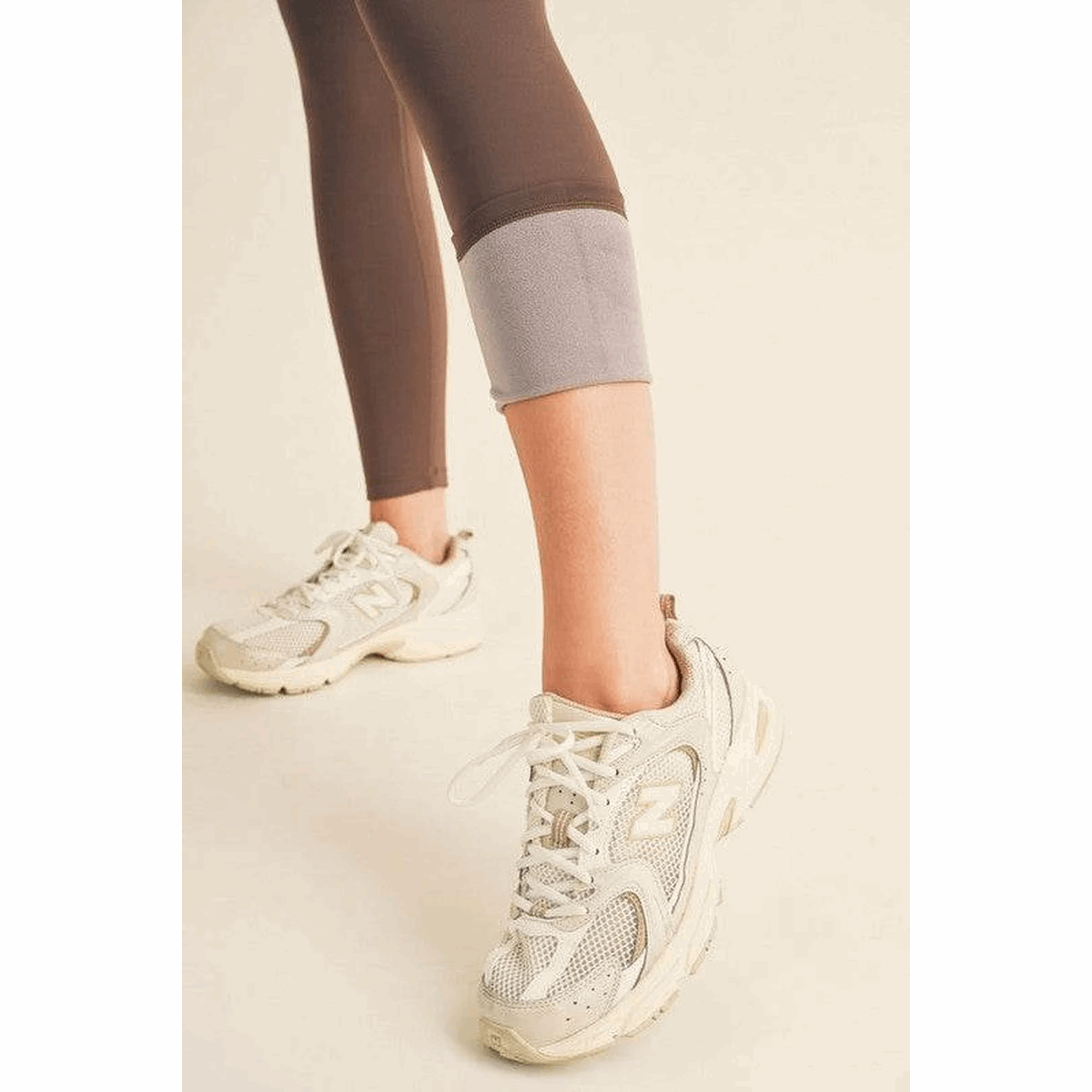 Yelete Full Size Fleece Lined High Waisted Leggings