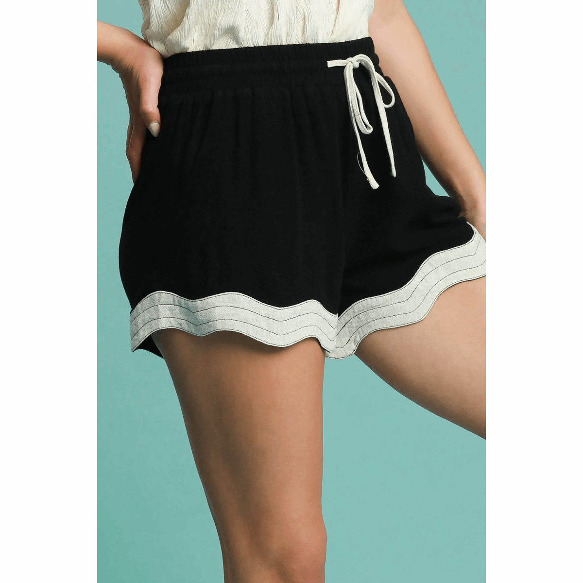 Umgee Full Size Color Blocked Scalloped Hem Shorts plus Size