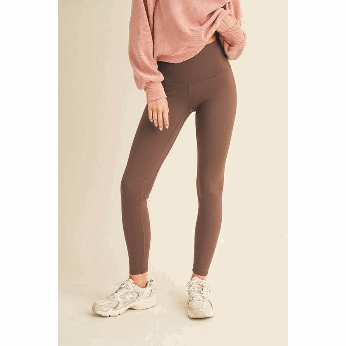 Yelete Full Size Fleece Lined High Waisted Leggings